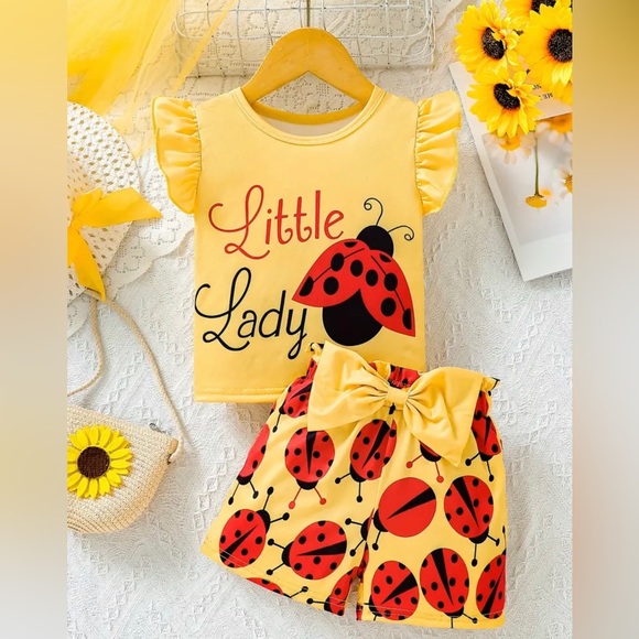 Baby's "Little Ladybug" Print 2pcs Lovely Cap Sleeve Top & Bowknot Shorts Set, - Picture 1 of 2